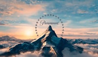 an image of a mountain with the word paramount on it